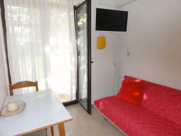 Nice And Cozy Apartment Ferry In Medulin Exterior foto